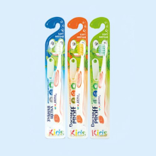 Д.КЕЙР ЩЕТКА ЗУБ. С ЗОЛОТОМ  ДЕТСКАЯ 3-10 ЛЕТ